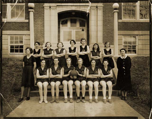 1932 Berkeley Springs High School Girls Basketball Team, Morgan County, West Virginia